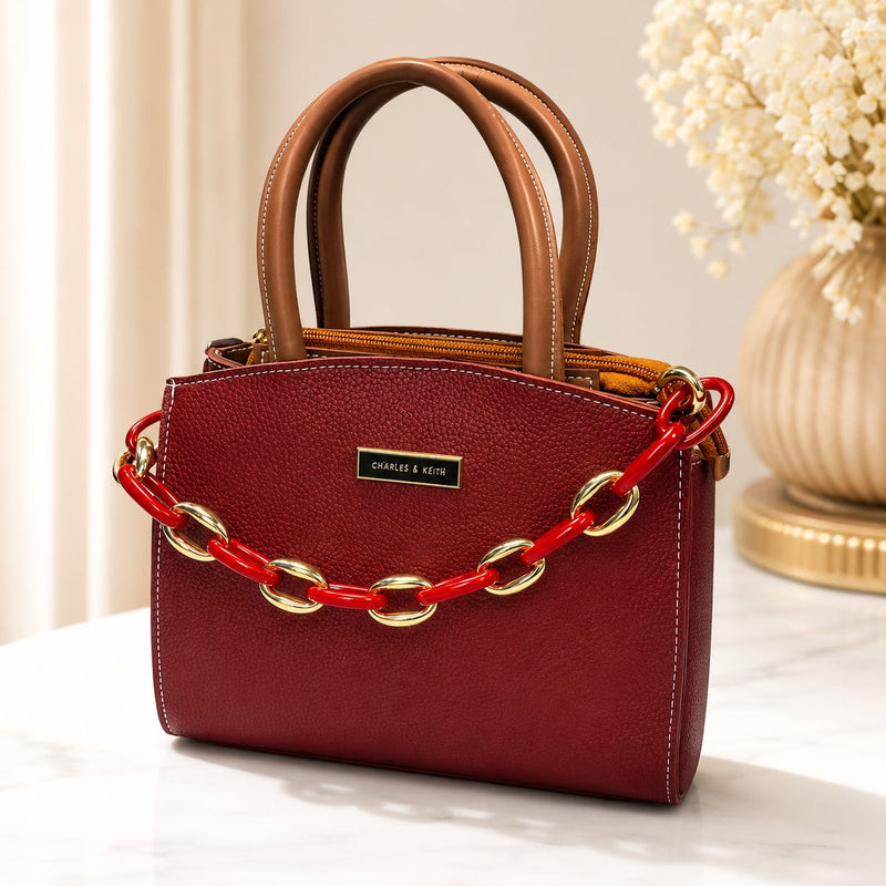 Luxe Bordeaux Handbag with Gold Chain